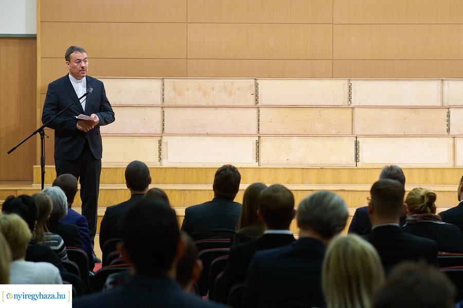 Jótékonysági koncert a Kodály Zoltán iskolában 20211110