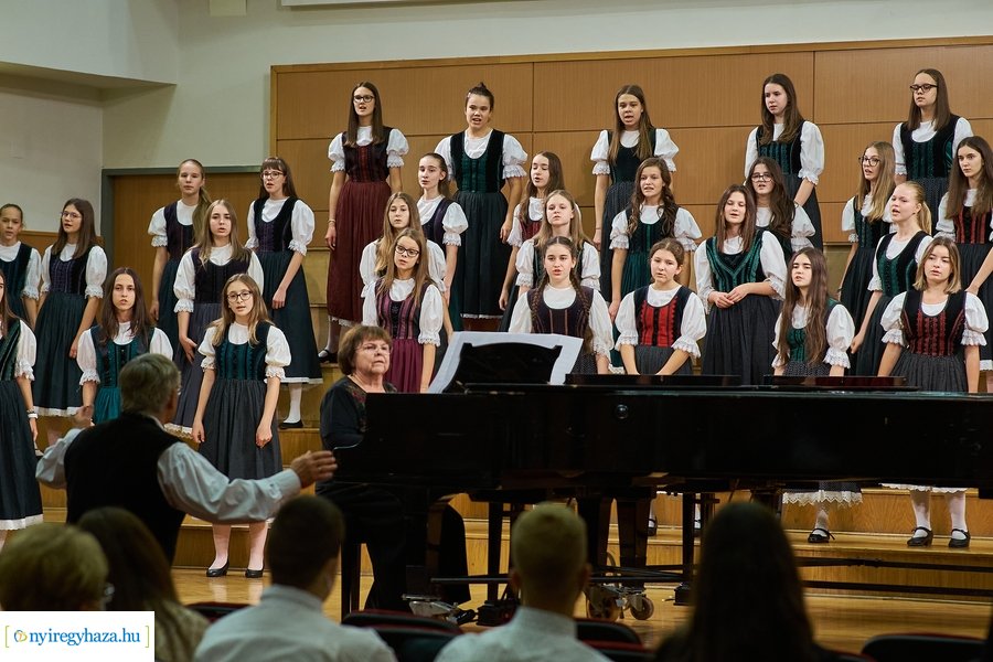 Jótékonysági koncert a Kodály Zoltán iskolában 20211110