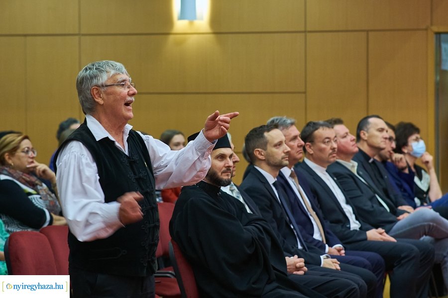 Jótékonysági koncert a Kodály Zoltán iskolában 20211110