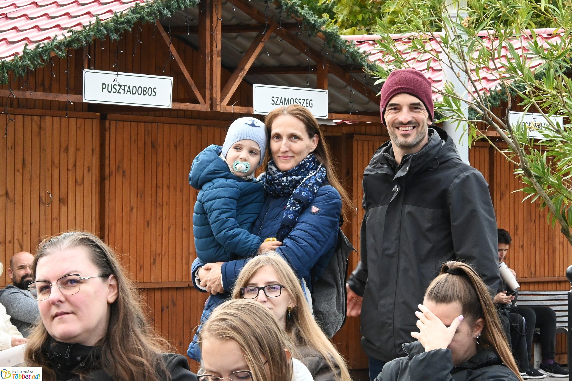 Jótékonysági térzene 