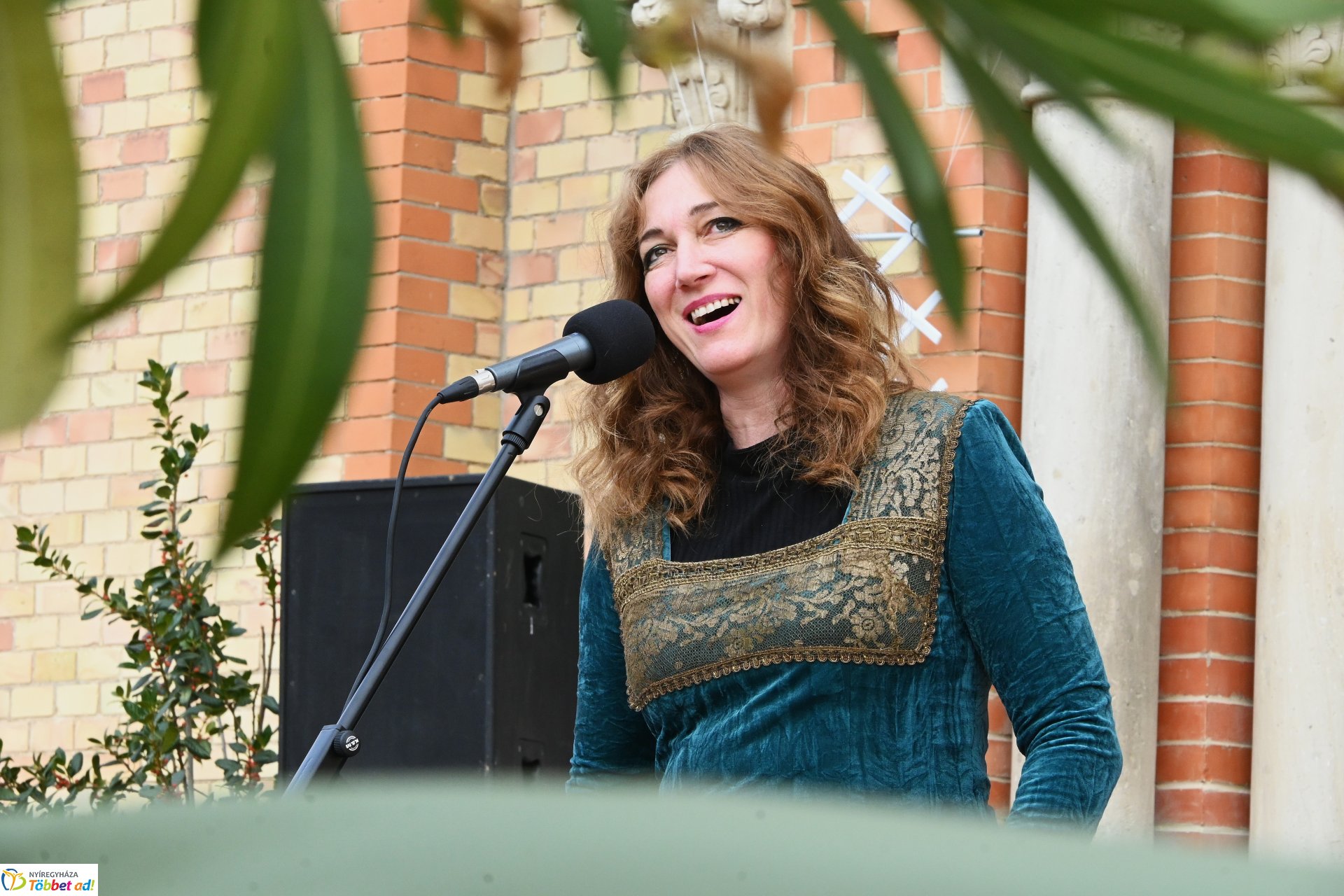 Jótékonysági térzene 