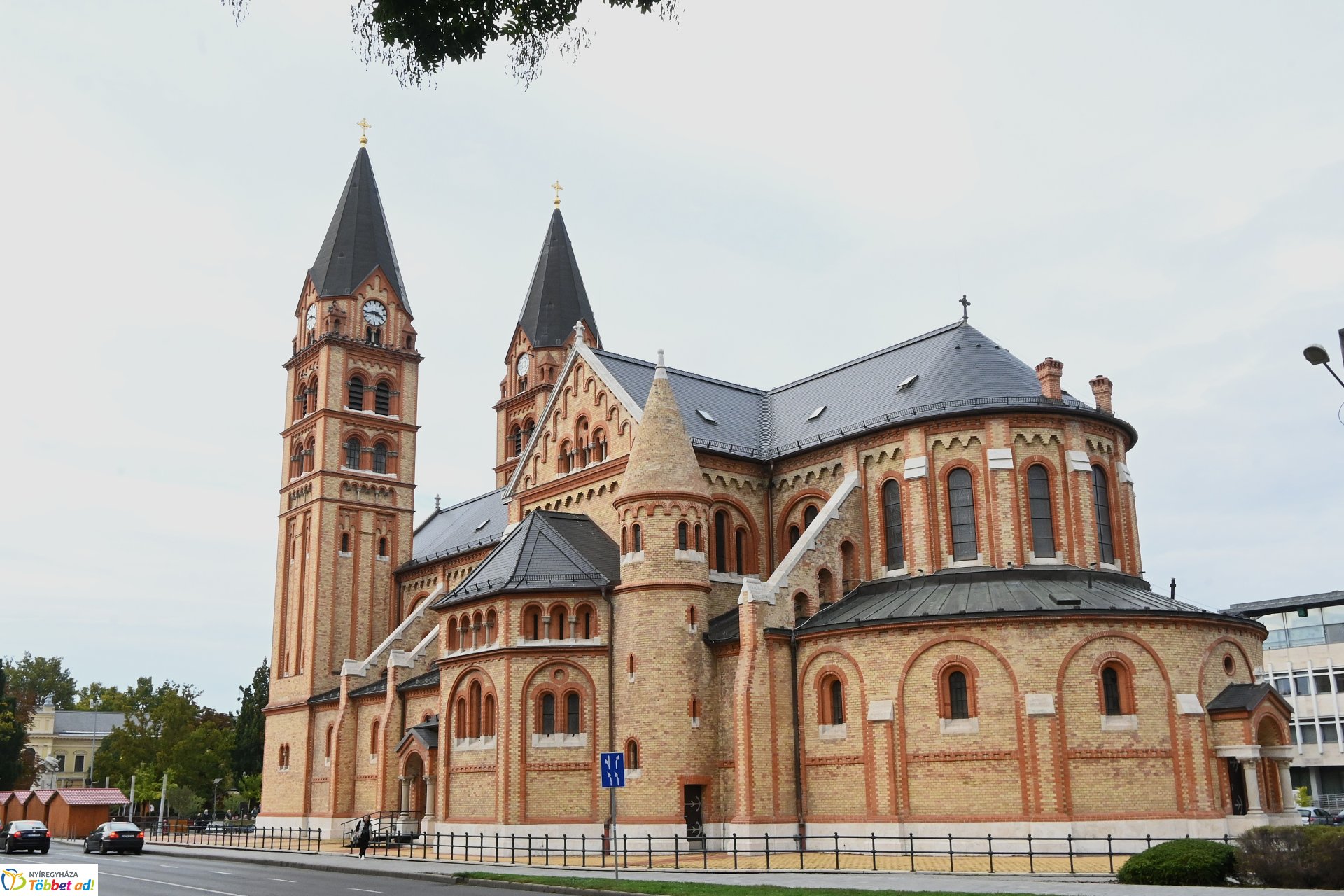 Jótékonysági térzene 