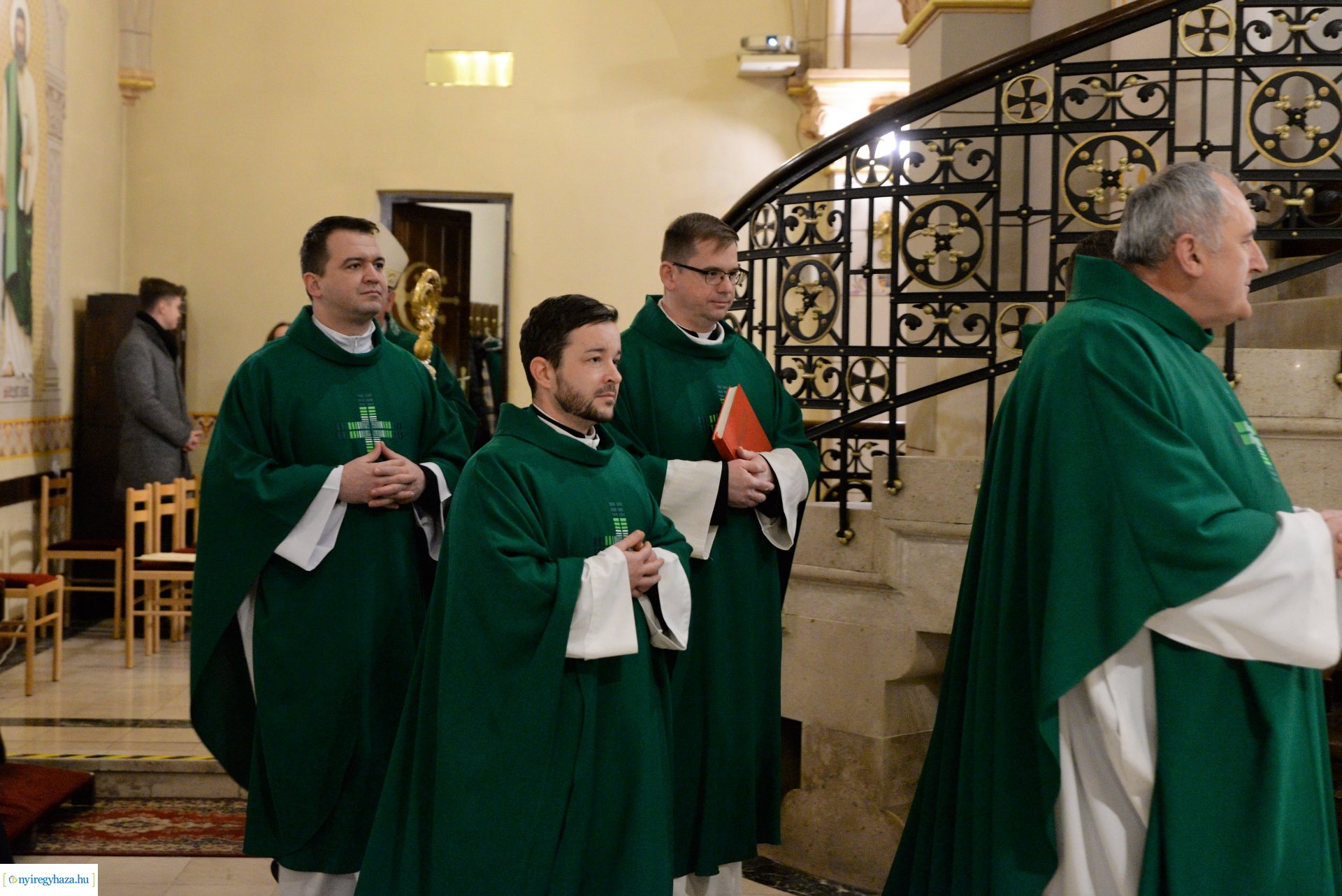 Jubiláló házaspárok főpásztori áldása a Magyarok Nagyasszonya-társszékesegyházban