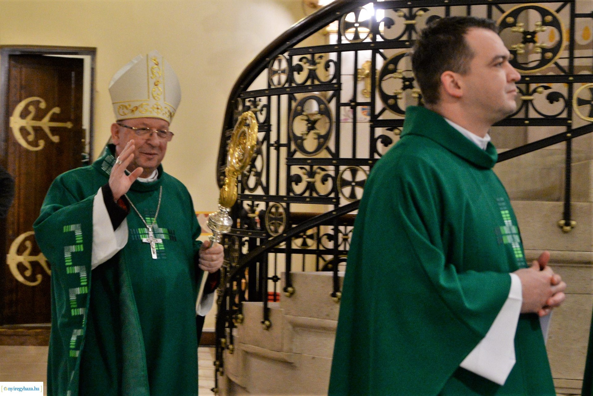 Jubiláló házaspárok főpásztori áldása a Magyarok Nagyasszonya-társszékesegyházban