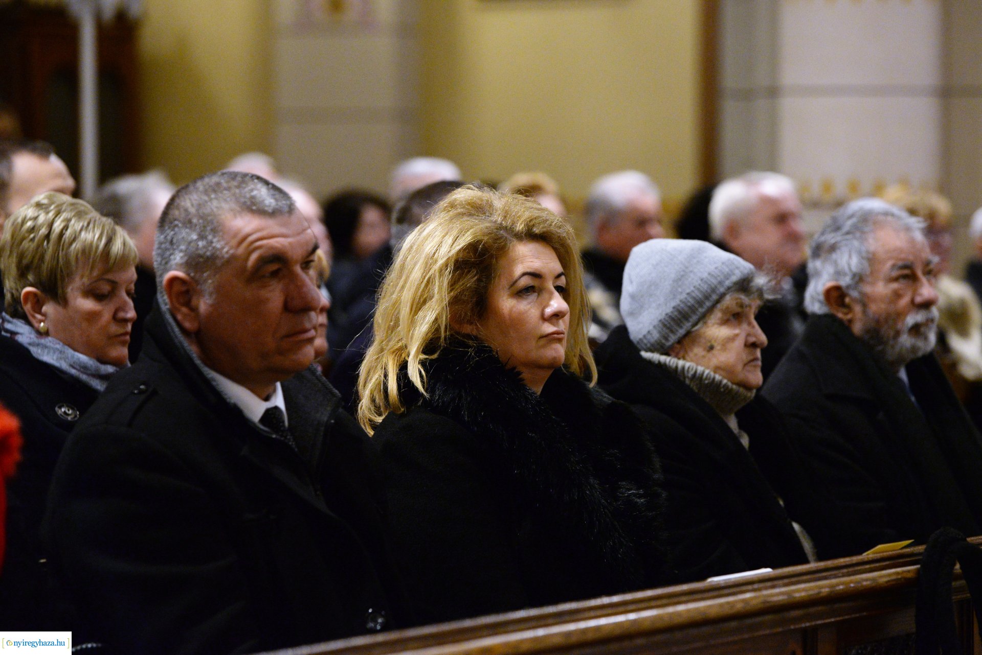 Jubiláló házaspárok főpásztori áldása a Magyarok Nagyasszonya-társszékesegyházban