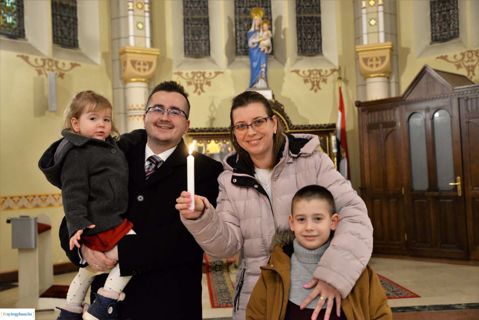 Jubiláló házaspárok főpásztori áldása a Magyarok Nagyasszonya-társszékesegyházban