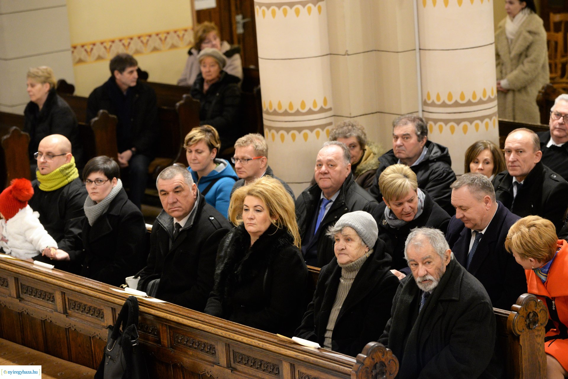 Jubiláló házaspárok főpásztori áldása a Magyarok Nagyasszonya-társszékesegyházban