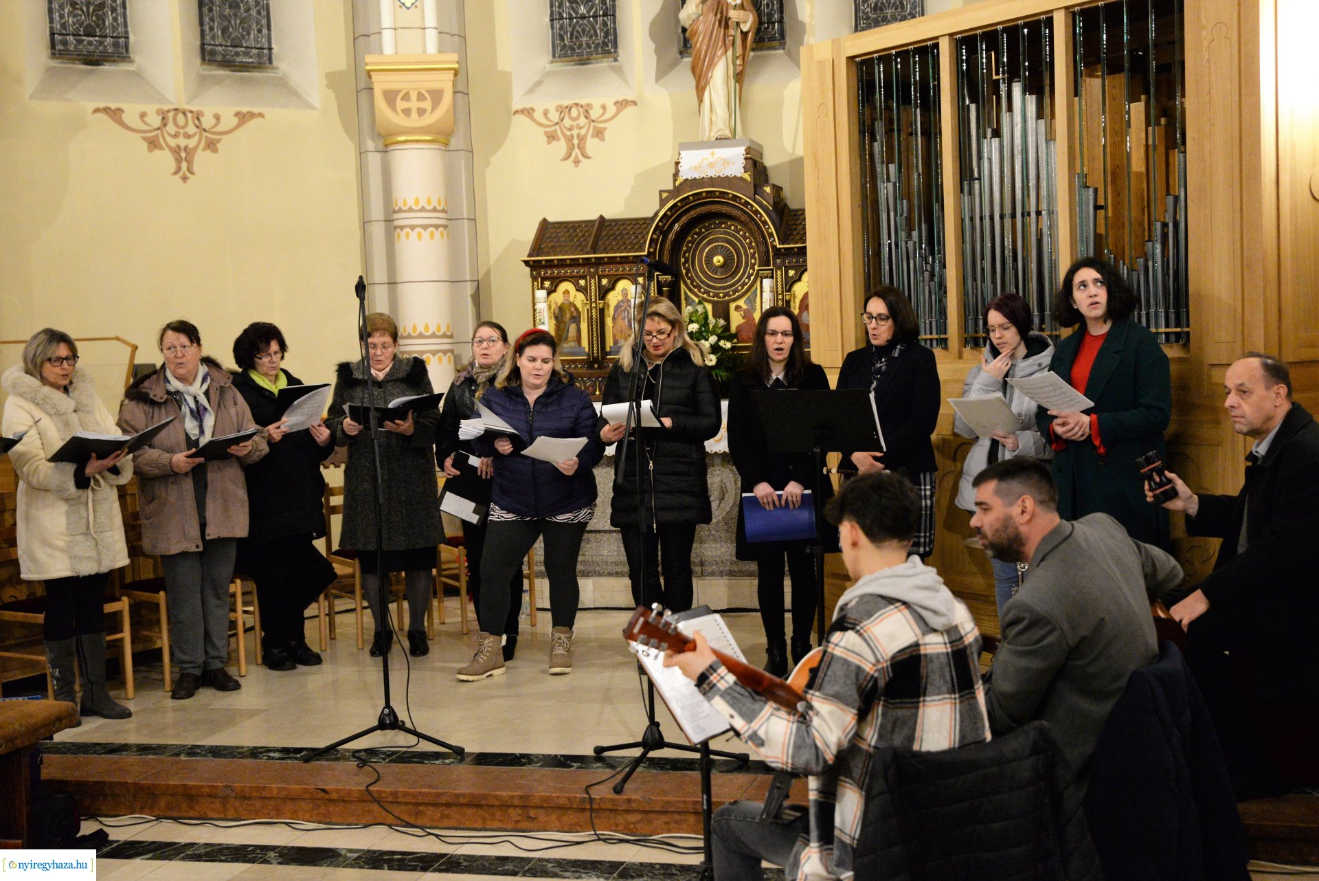 Jubiláló házaspárok főpásztori áldása a Magyarok Nagyasszonya-társszékesegyházban