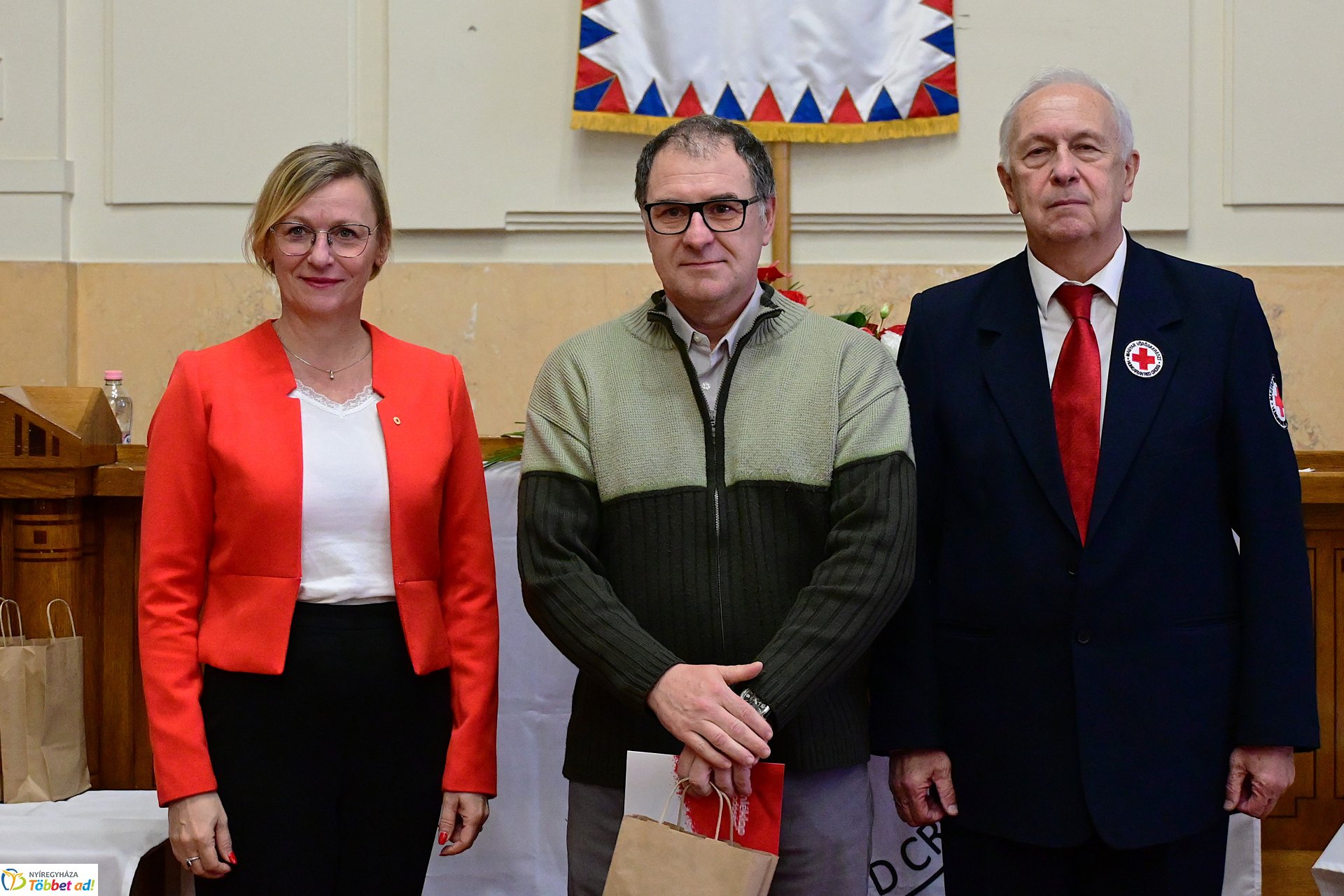 Jubiláló véradók köszöntése