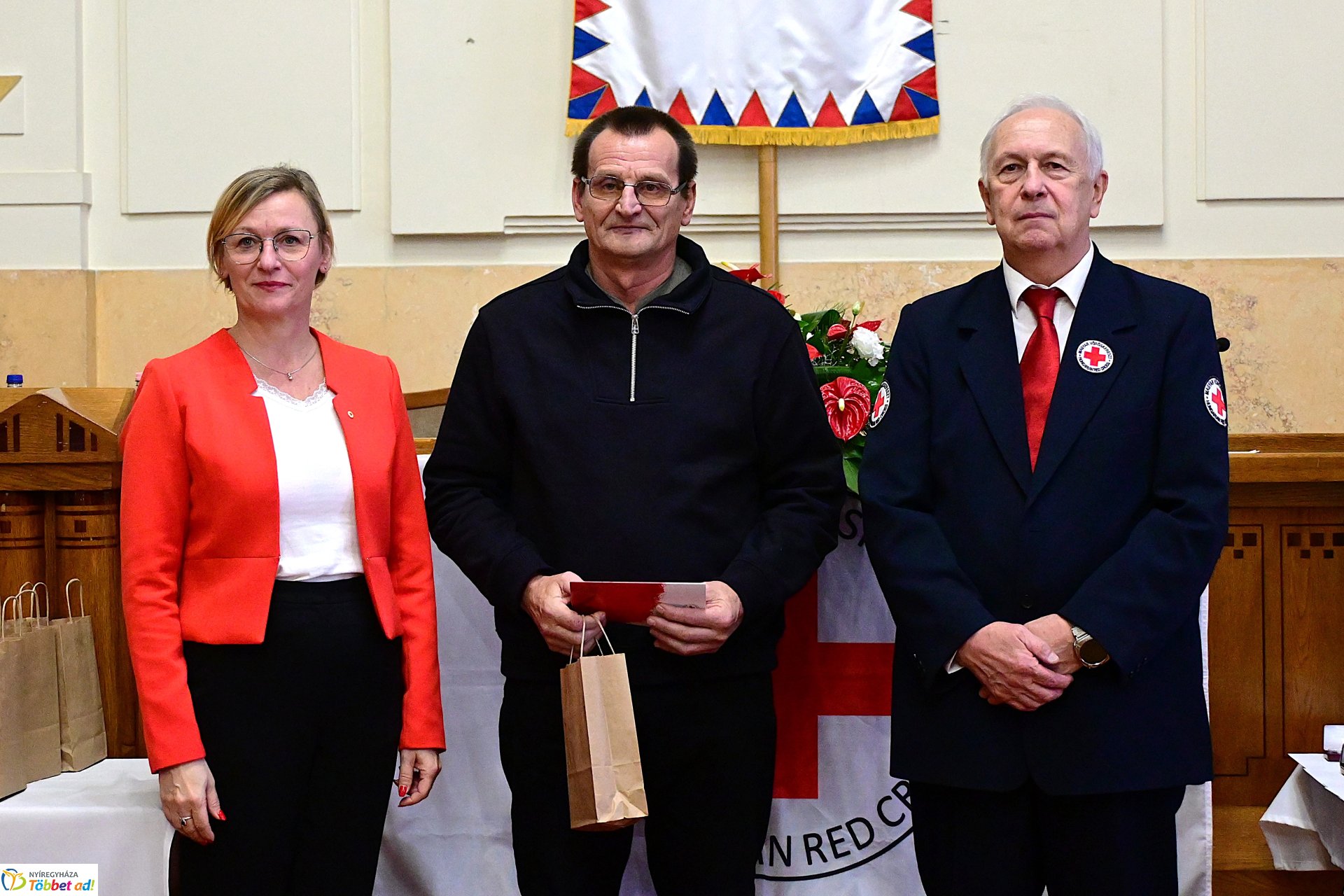 Jubiláló véradók köszöntése