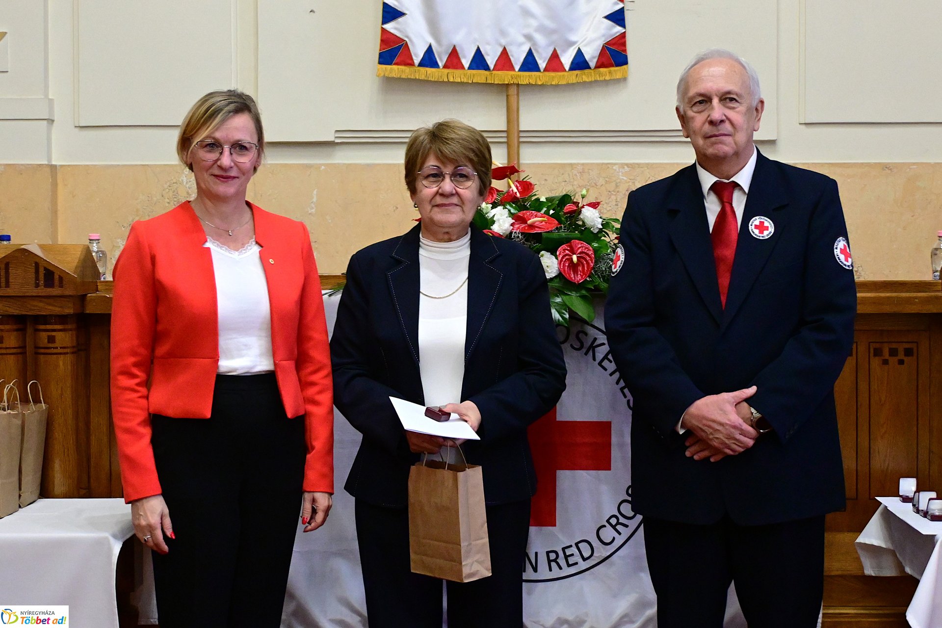 Jubiláló véradók köszöntése