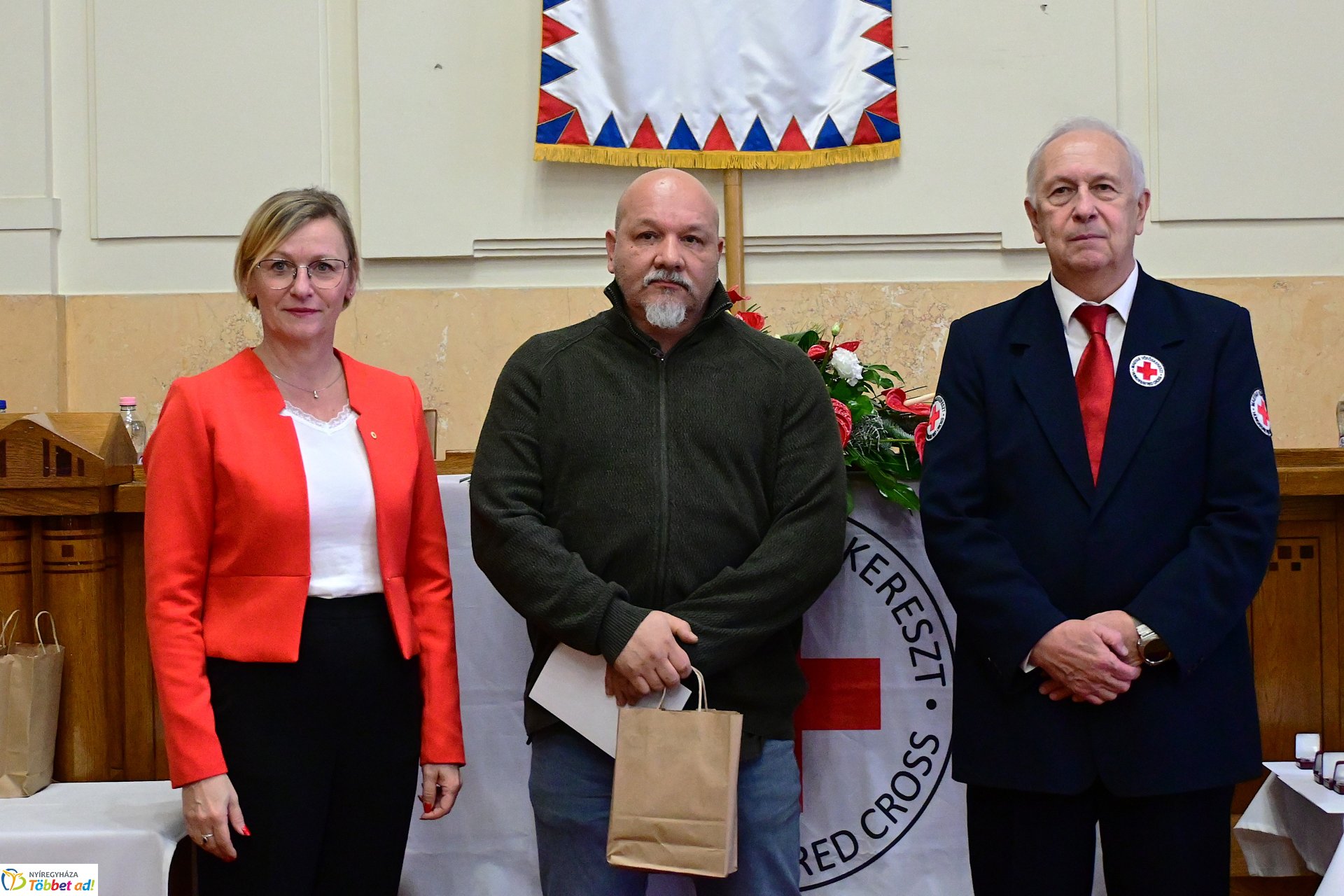 Jubiláló véradók köszöntése