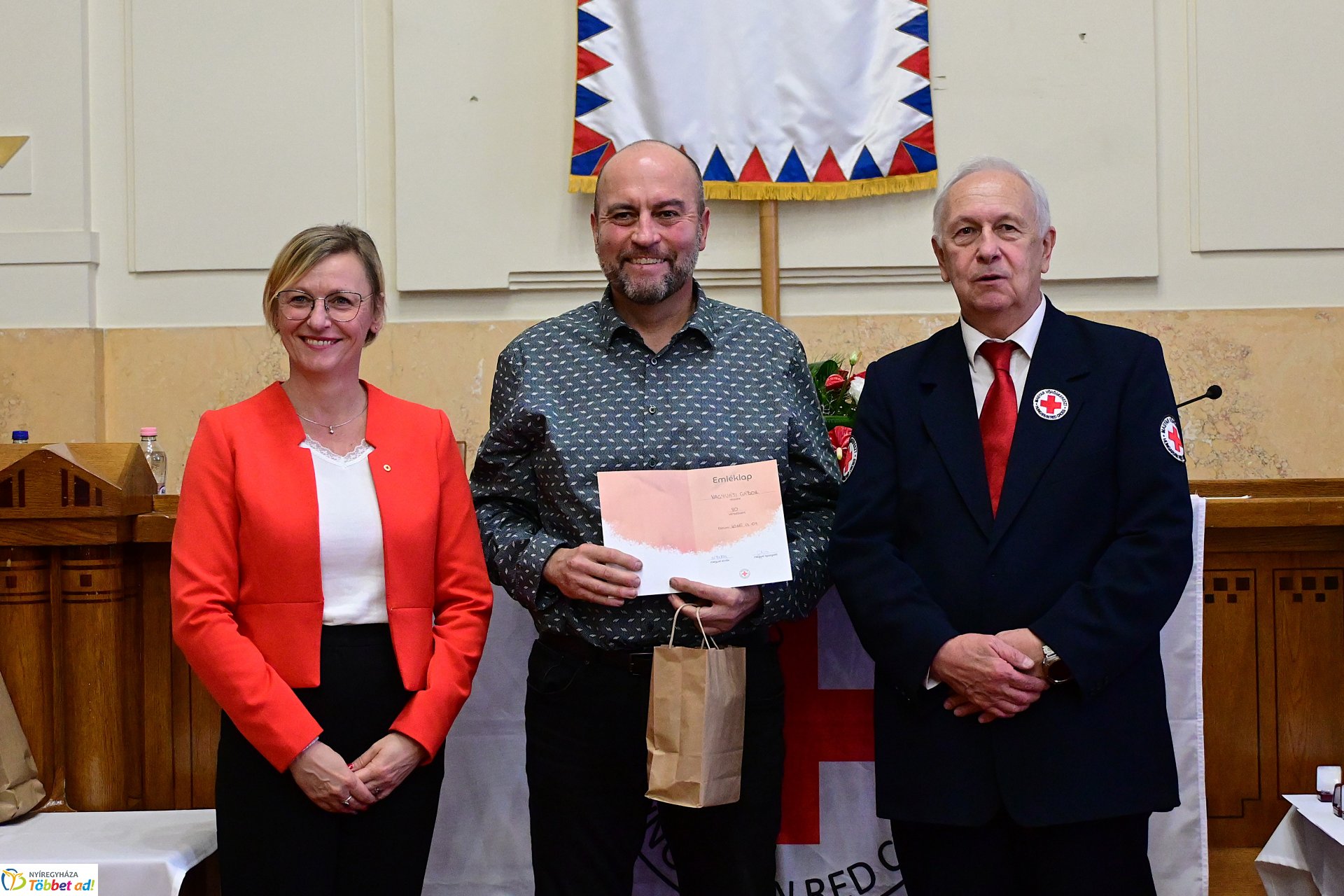 Jubiláló véradók köszöntése