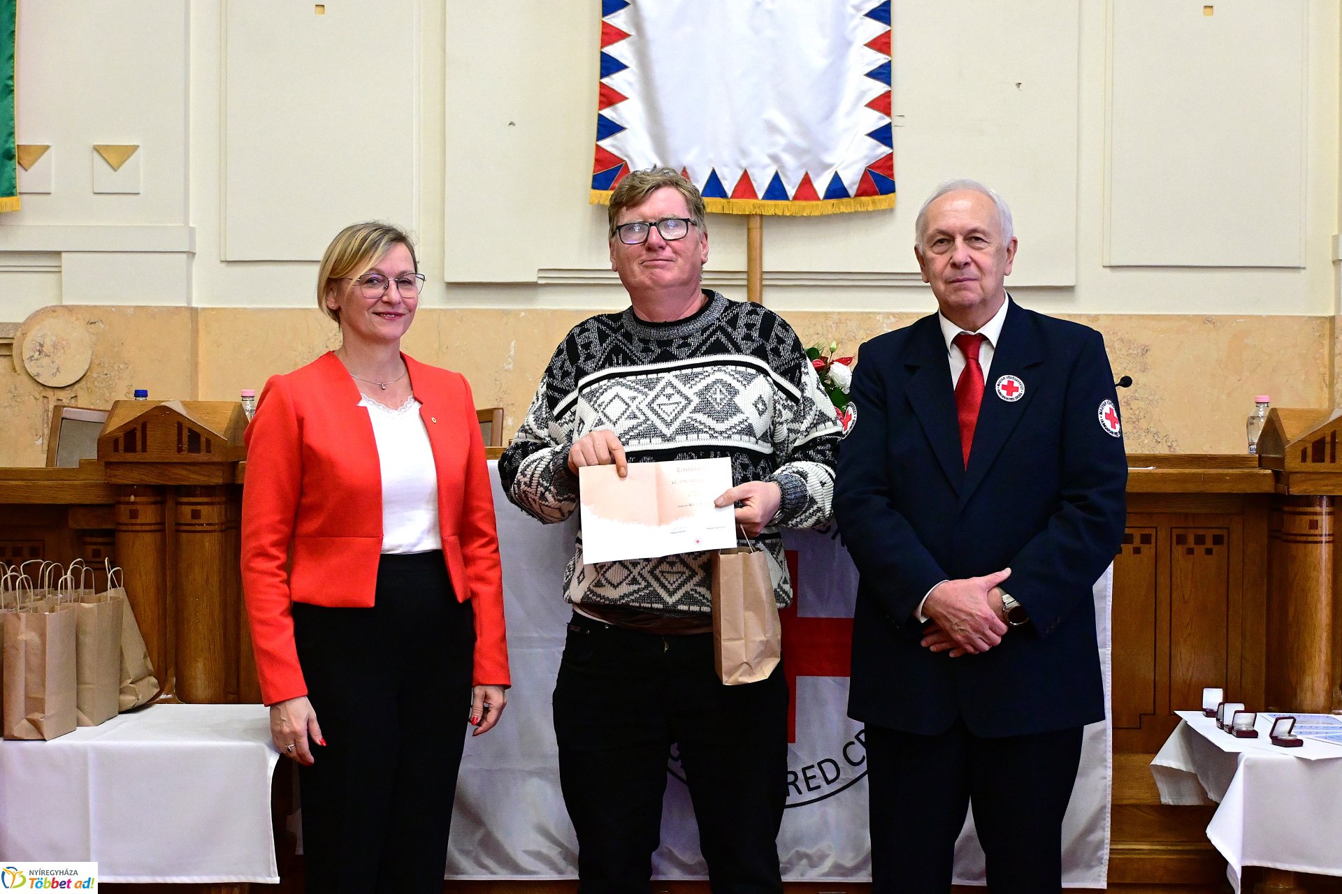 Jubiláló véradók köszöntése