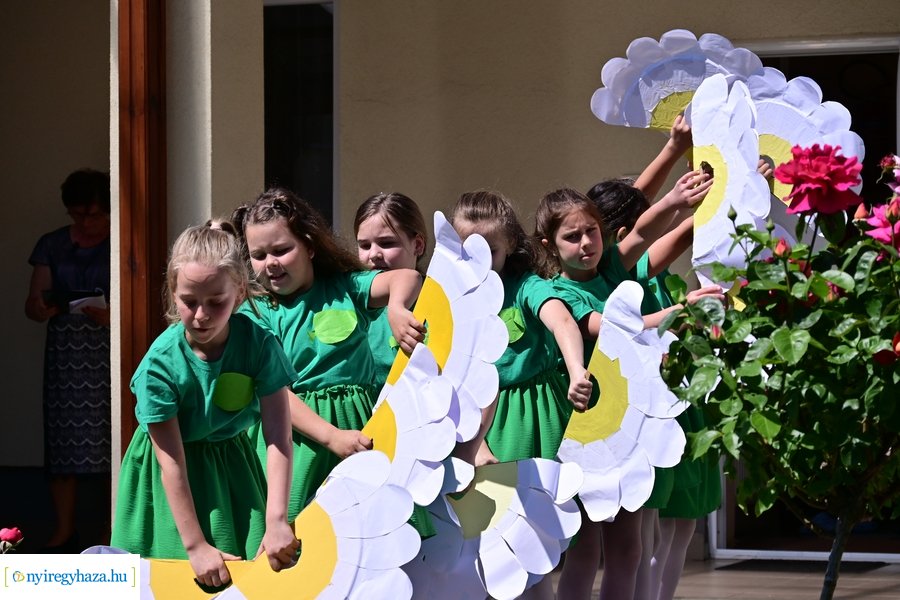 Jubilált az Orosi Idősek Klubja - 2024