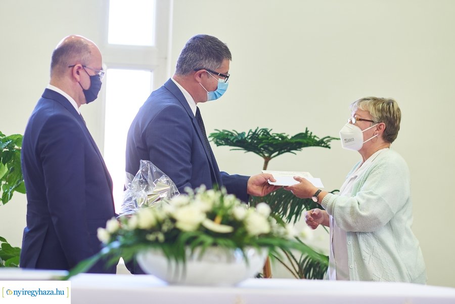 Jubileum a Szivárvány Idősek Otthonában