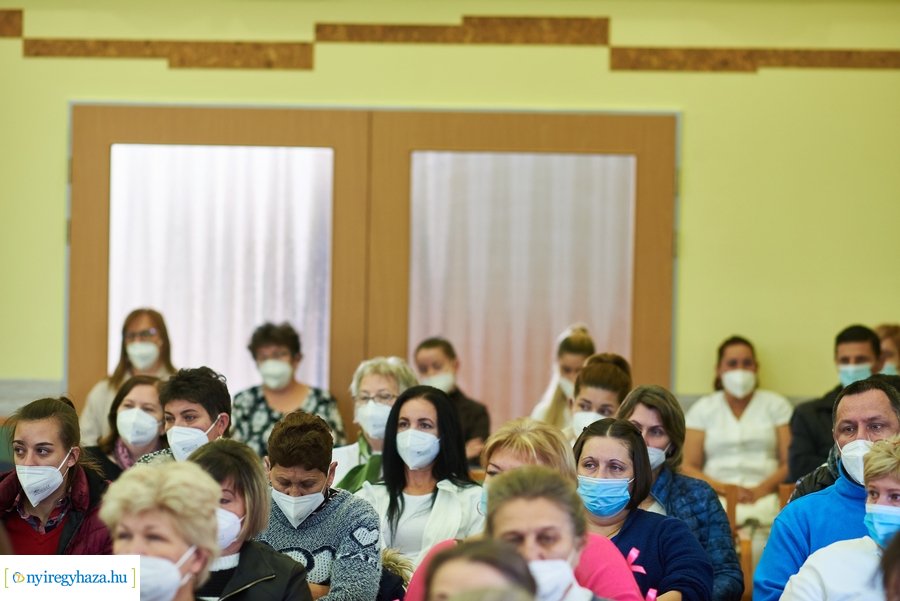 Jubileum a Szivárvány Idősek Otthonában