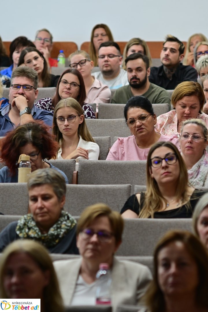 Jubileum az egészségügyi szakmai tanárképzésben 2026