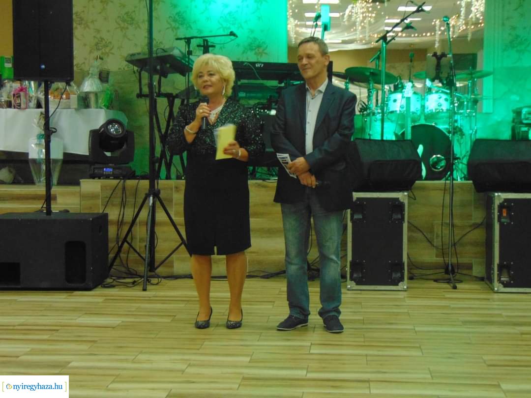 Jubileumi bált szervezett az Orosért Közéleti Egyesület
