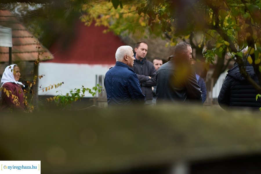 Jubileumi facsemeték a Hübnertől