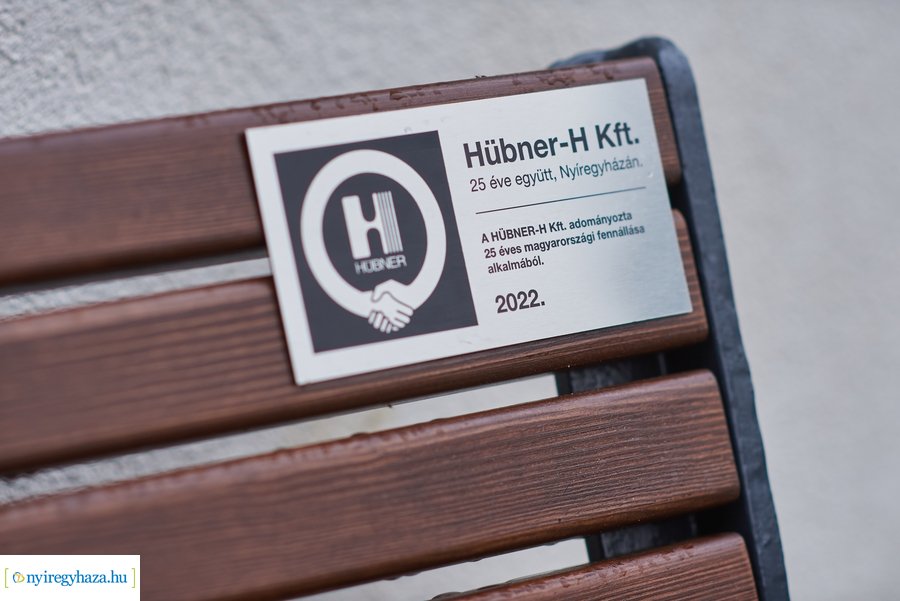 Jubileumi facsemeték a Hübnertől