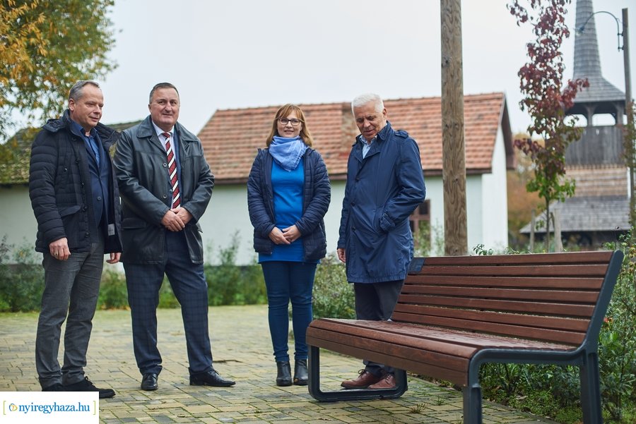 Jubileumi facsemeték a Hübnertől