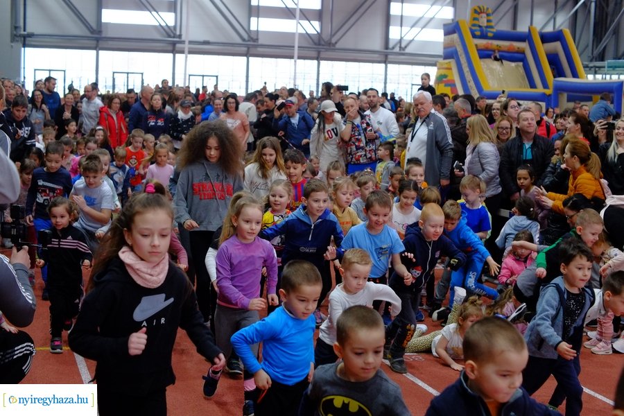 Jubileumi nyuszifutás 2023