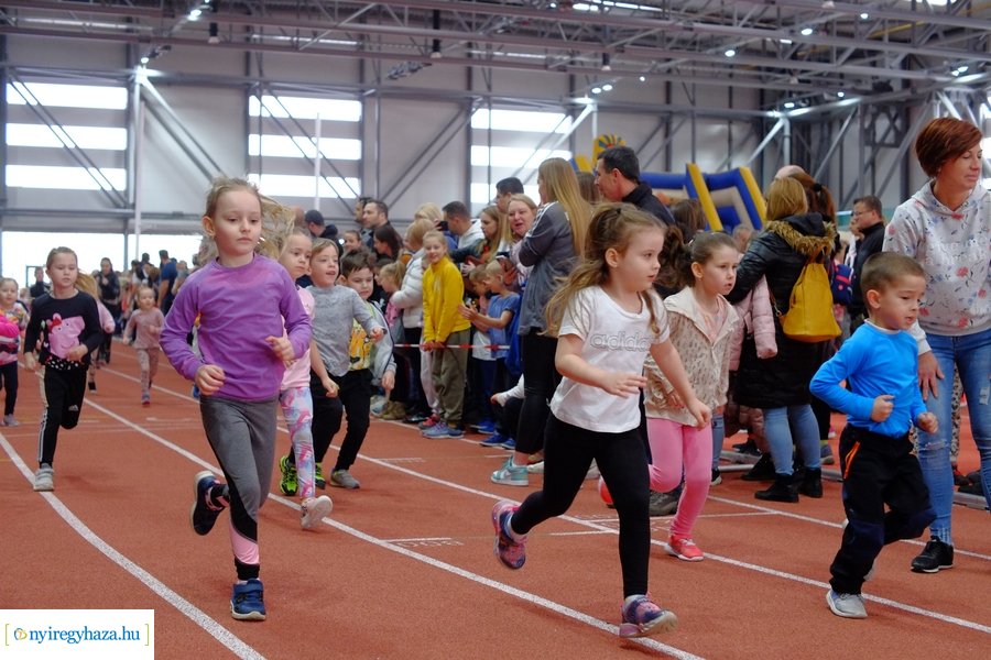 Jubileumi nyuszifutás 2023