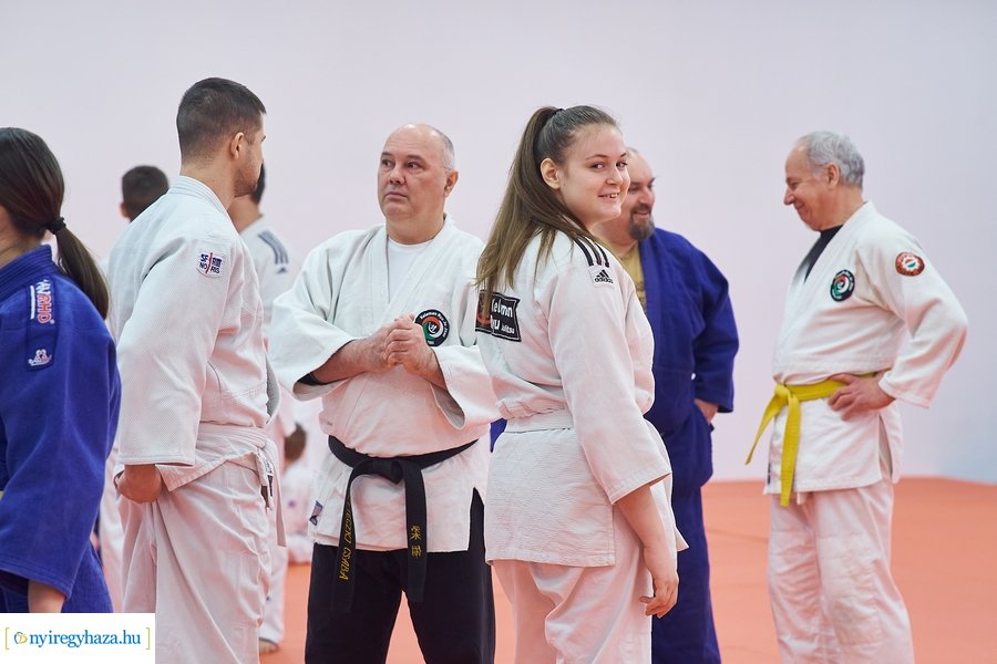Judo terem átadó az Atlétikai Centrumban