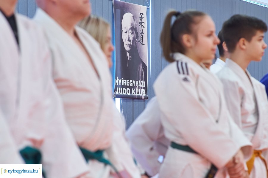 Judo terem átadó az Atlétikai Centrumban
