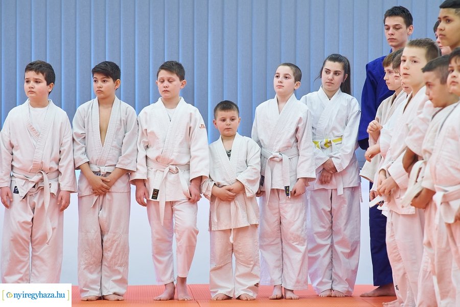 Judo terem átadó az Atlétikai Centrumban