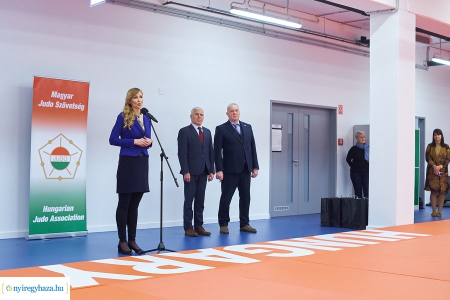 Judo terem átadó az Atlétikai Centrumban