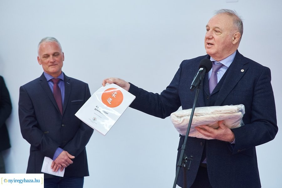 Judo terem átadó az Atlétikai Centrumban