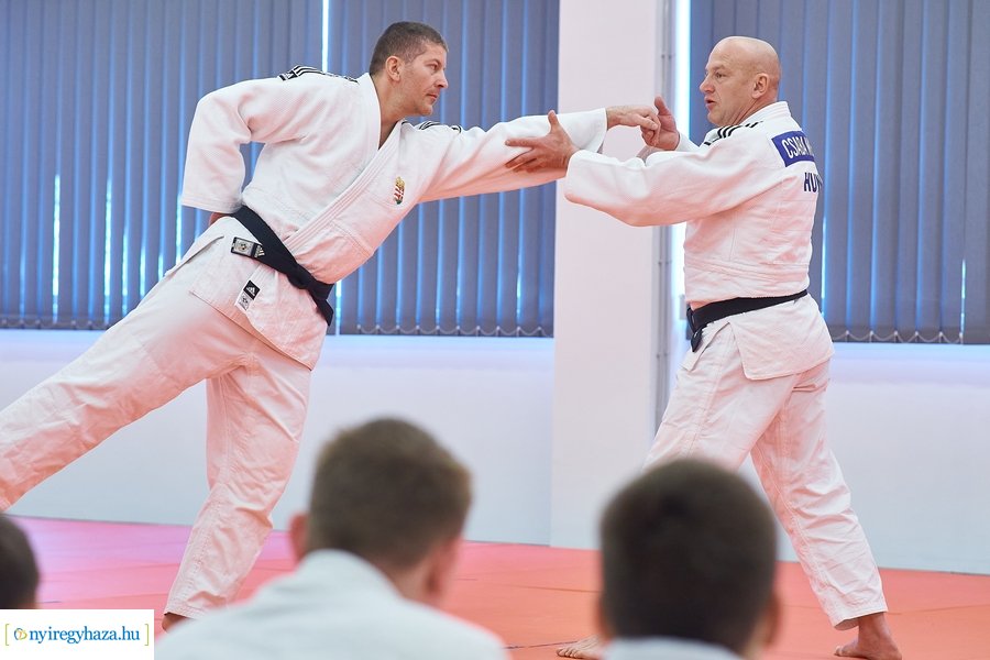 Judo terem átadó az Atlétikai Centrumban