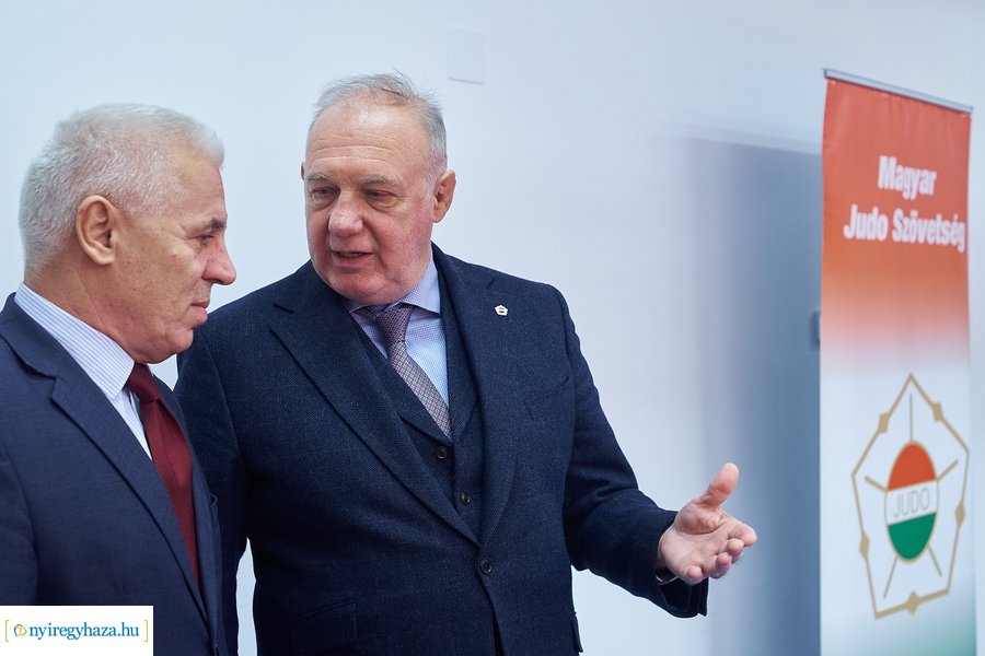 Judo terem átadó az Atlétikai Centrumban