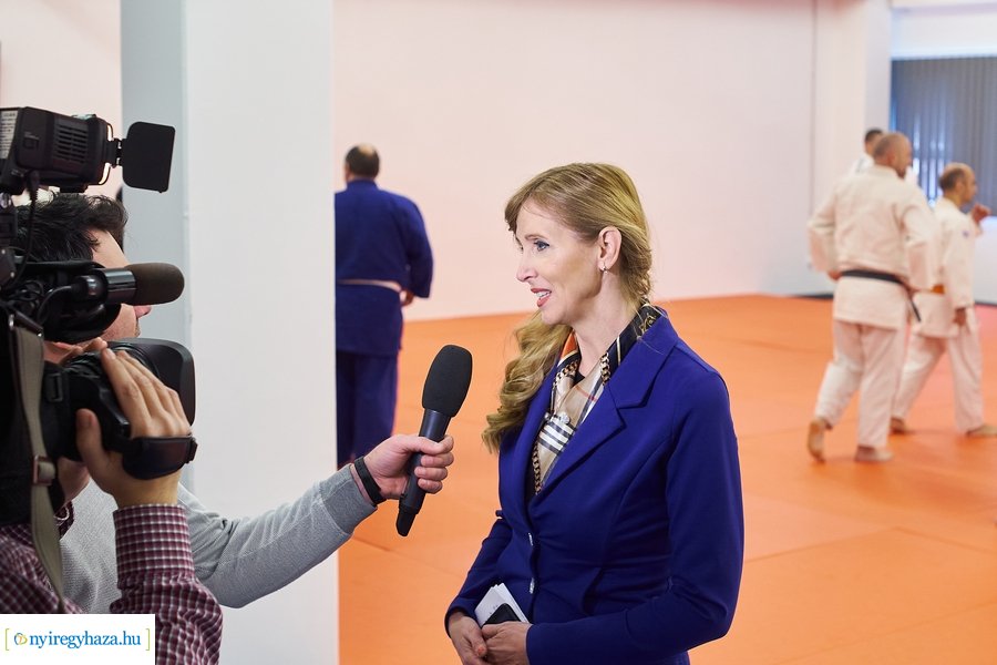 Judo terem átadó az Atlétikai Centrumban