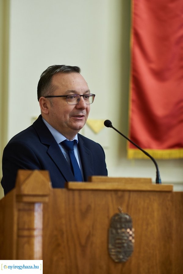 KAB oklevelek ünnepélyes átadása