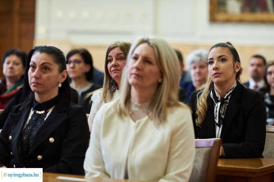 KAB oklevelek ünnepélyes átadása