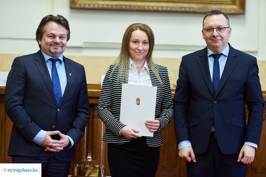 KAB oklevelek ünnepélyes átadása