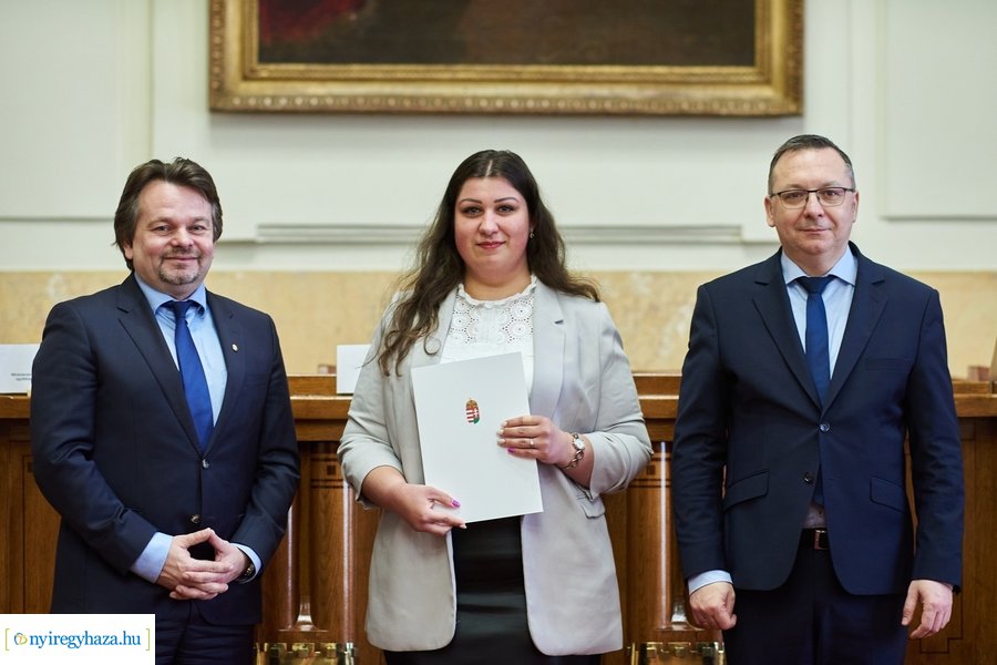 KAB oklevelek ünnepélyes átadása