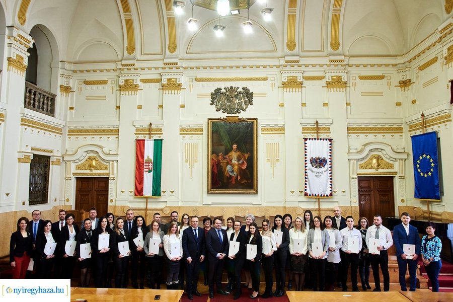 KAB oklevelek ünnepélyes átadása