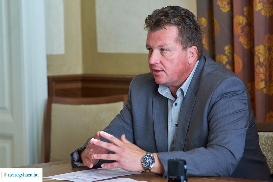 Kábítószer egyeztető fórum - sajtótájékoztató