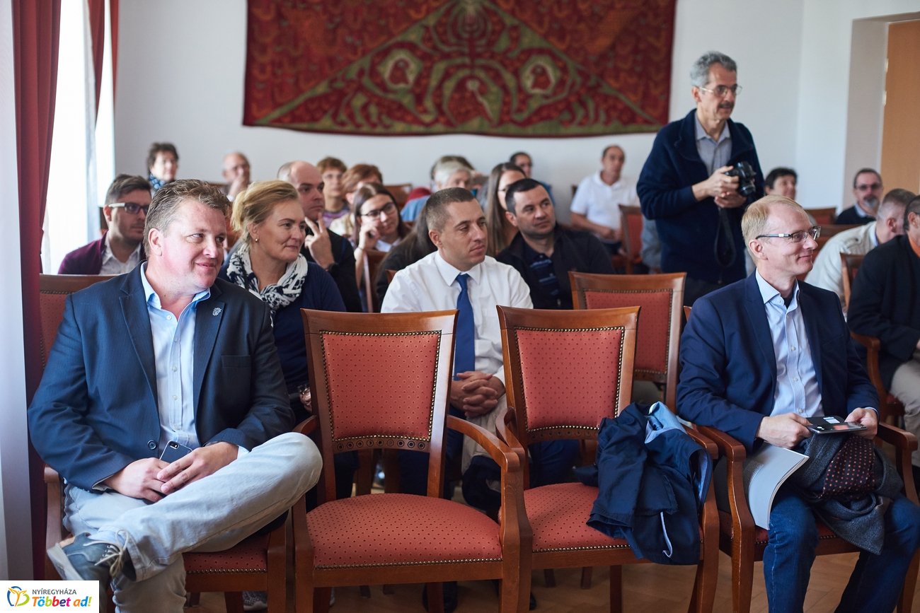 Kajaani digitális fotókiállítás megnyitó a múzeumban