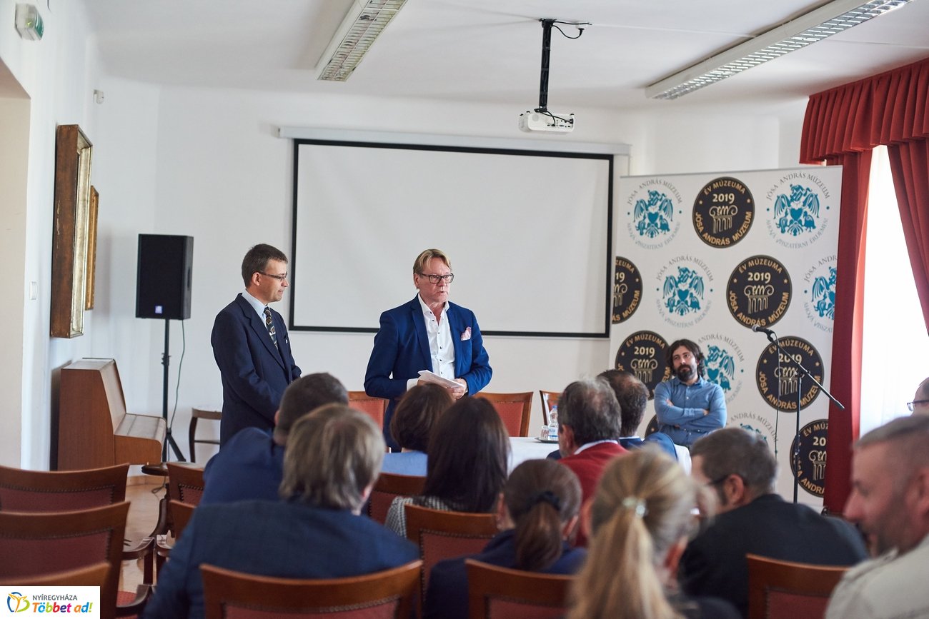 Kajaani digitális fotókiállítás megnyitó a múzeumban