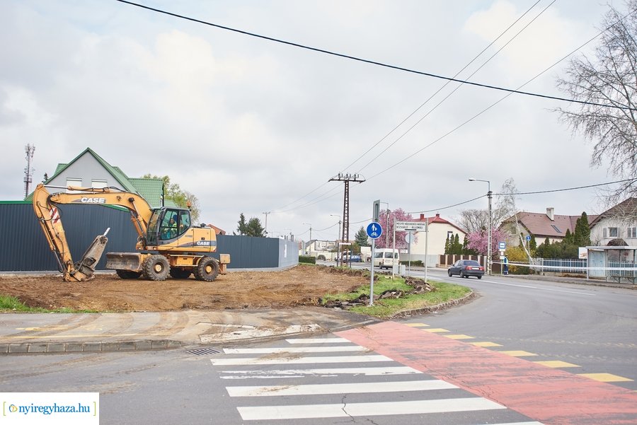 Kállói úti körforgalom építési munkálatok 20210416