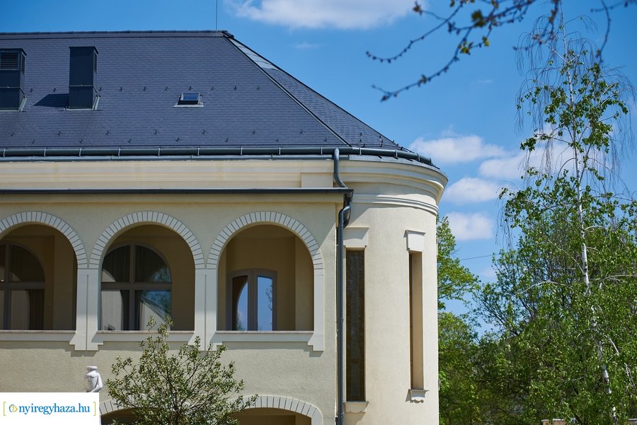 Kamara kiállítások a Kállay Házban