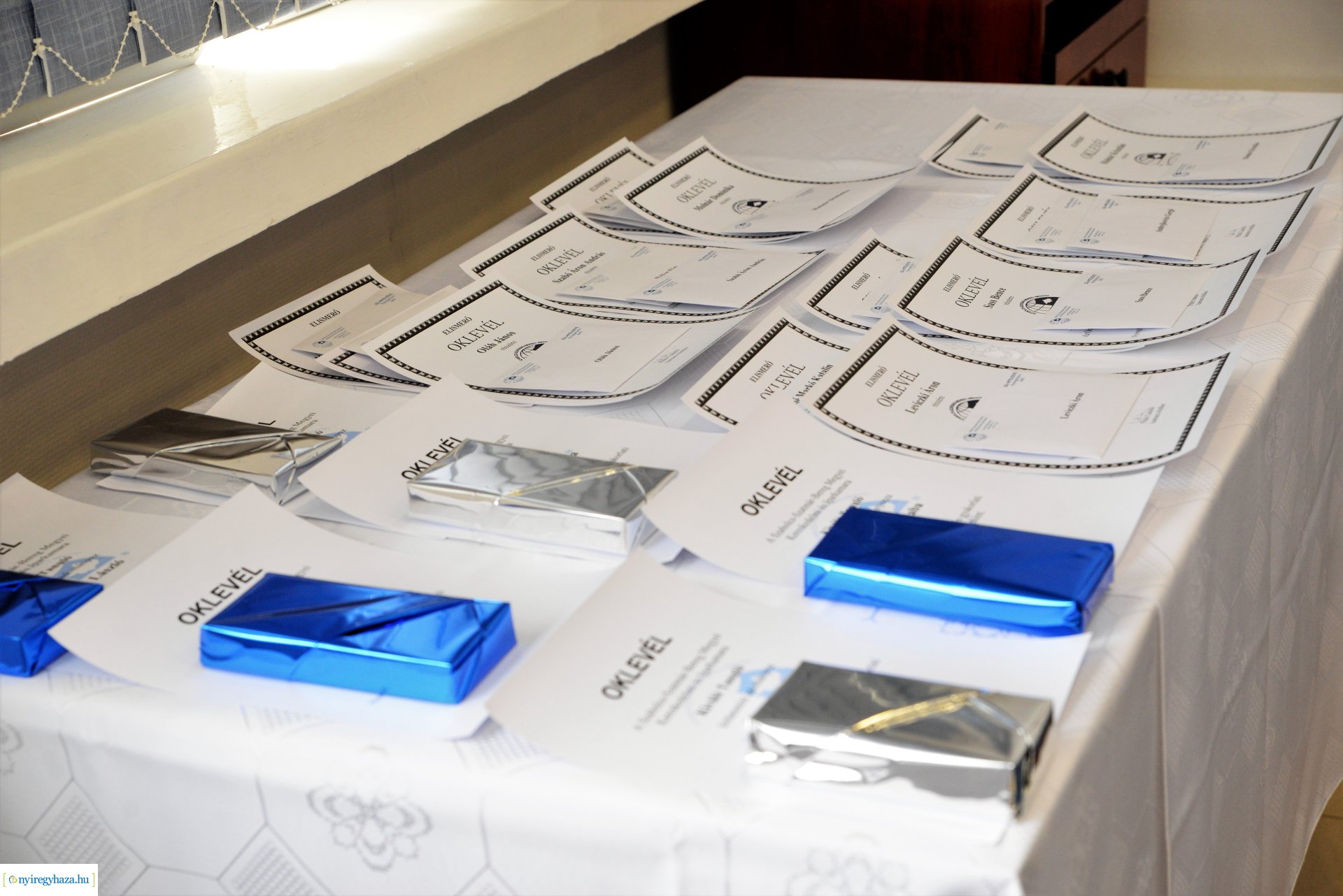 Kamarai kitüntetések és díjak átadása