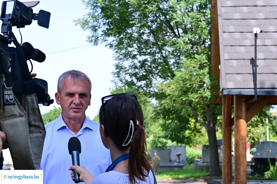 Kamerarendszer a borbányai temetőben
