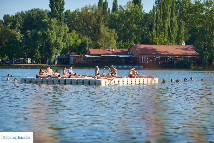 Kánikula a Tófürdőn