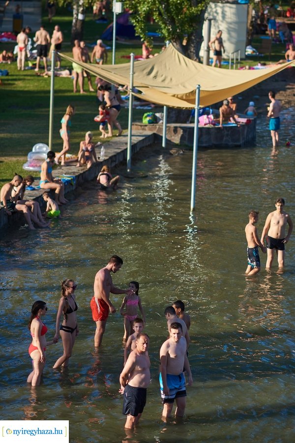 Kánikula a Tófürdőn